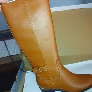 Women's boots